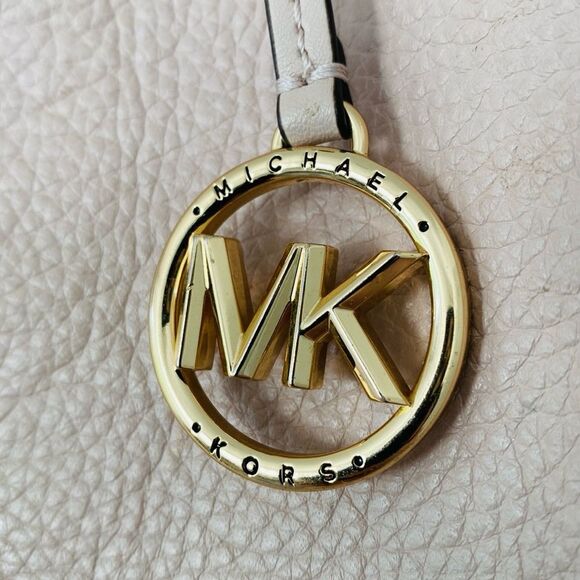 Michael Kors Powder Pink Pebbled Leather Large Tote Preppy Luxury Daily Casual - Picture 4 of 16